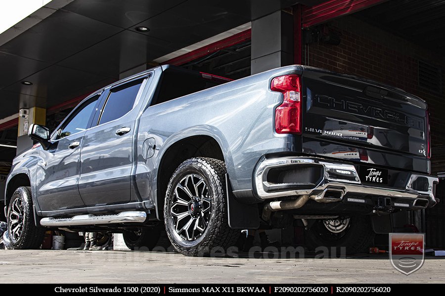 20x9.0 Simmons MAX X11 BKWAA on CHEVROLET SILVERADO