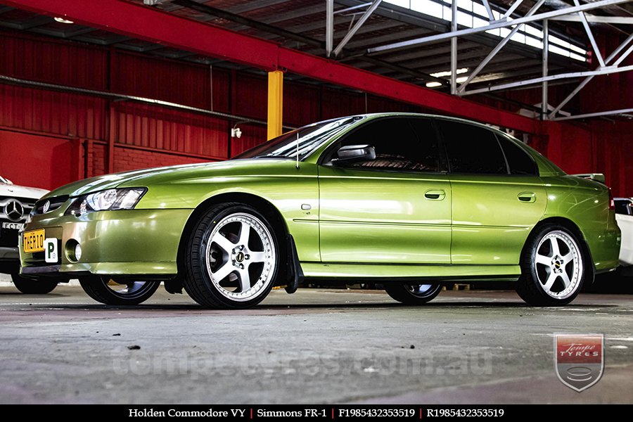 19x8.5 19x9.5 Simmons FR-1 Silver on HOLDEN COMMODORE VY