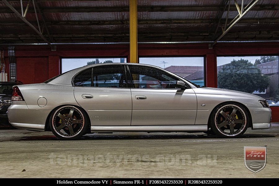 20x8.5 20x9.5 Simmons FR-1 Hyper Dark on HOLDEN COMMODORE VY