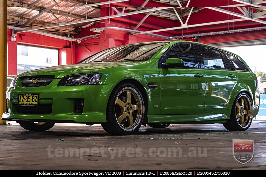 20x8.5 20x9.5 Simmons FR-1 Gold on HOLDEN COMMODORE VE