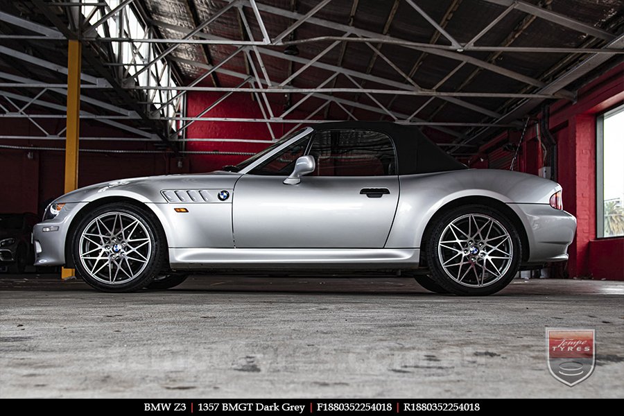 18x8.0 1357 BMGT Dark Grey on BMW Z