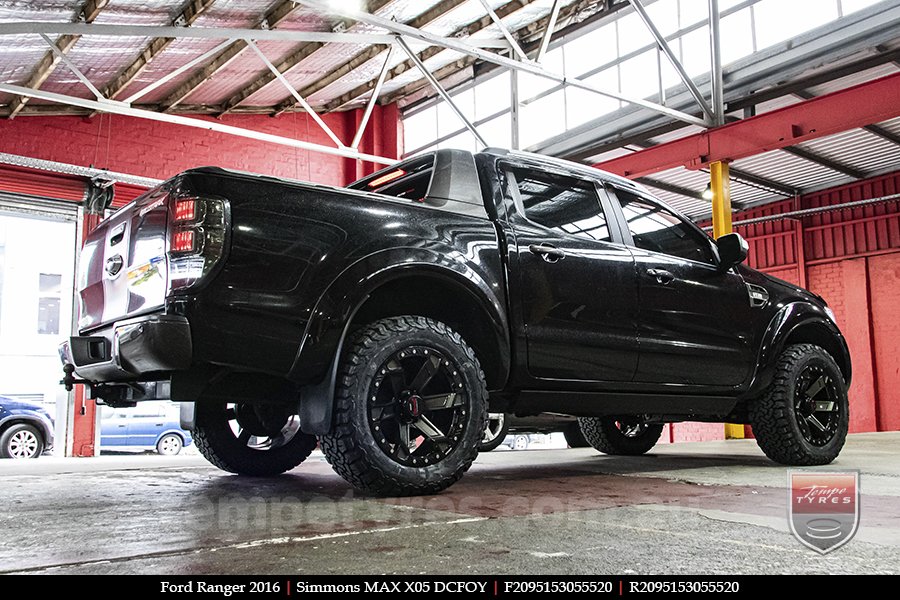 20x9.5 Simmons MAX X05 DCFOY on FORD RANGER