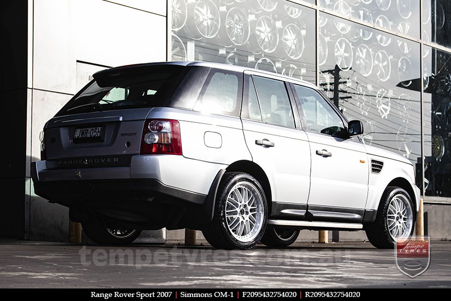 20x8.5 20x9.5 Simmons OM-1 Silver on RANGE ROVER SPORT