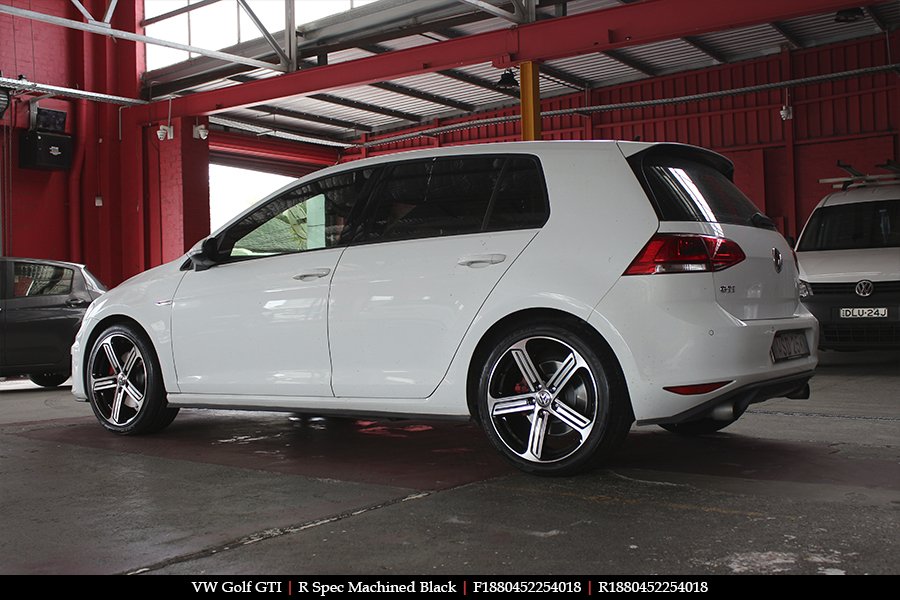 18x8.0 R Spec Machined Black on VW GOLF GTI