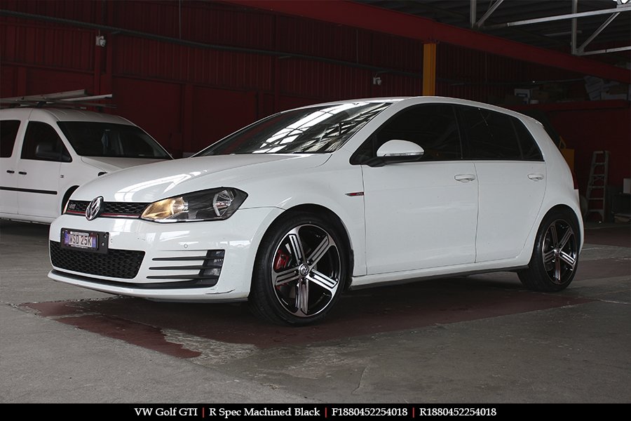 18x8.0 R Spec Machined Black on VW GOLF GTI