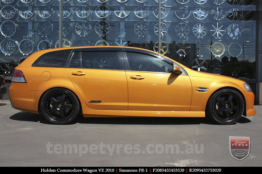 20x8.5 20x9.5 Simmons FR-1 Satin Black on HOLDEN COMMODORE VE