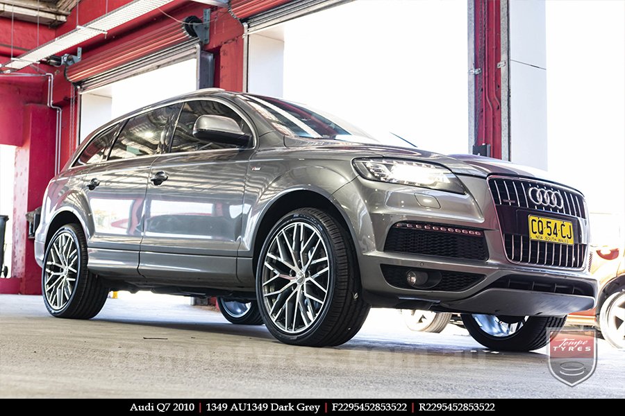 22x9.5 1349 AU1349 Dark Grey on AUDI Q7