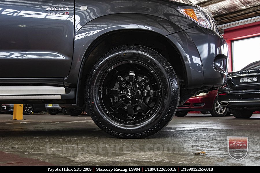 18x9.0 Starcorp Racing LS904 on TOYOTA HILUX SR5