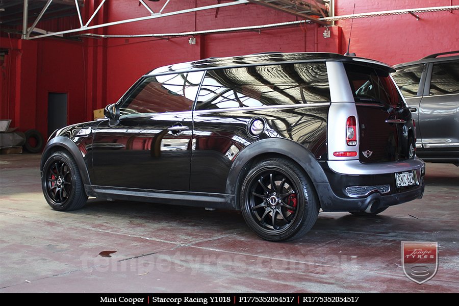 17x7.5 Starcorp Racing ECLIPSE on MINI COOPER