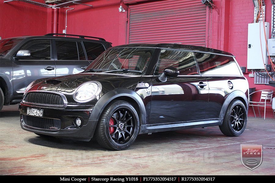 17x7.5 Starcorp Racing ECLIPSE on MINI COOPER