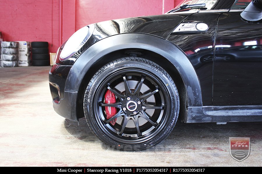 17x7.5 Starcorp Racing ECLIPSE on MINI COOPER