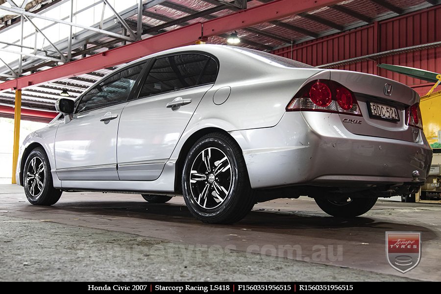 15x6.0 Starcorp Racing LS418 on HONDA CIVIC