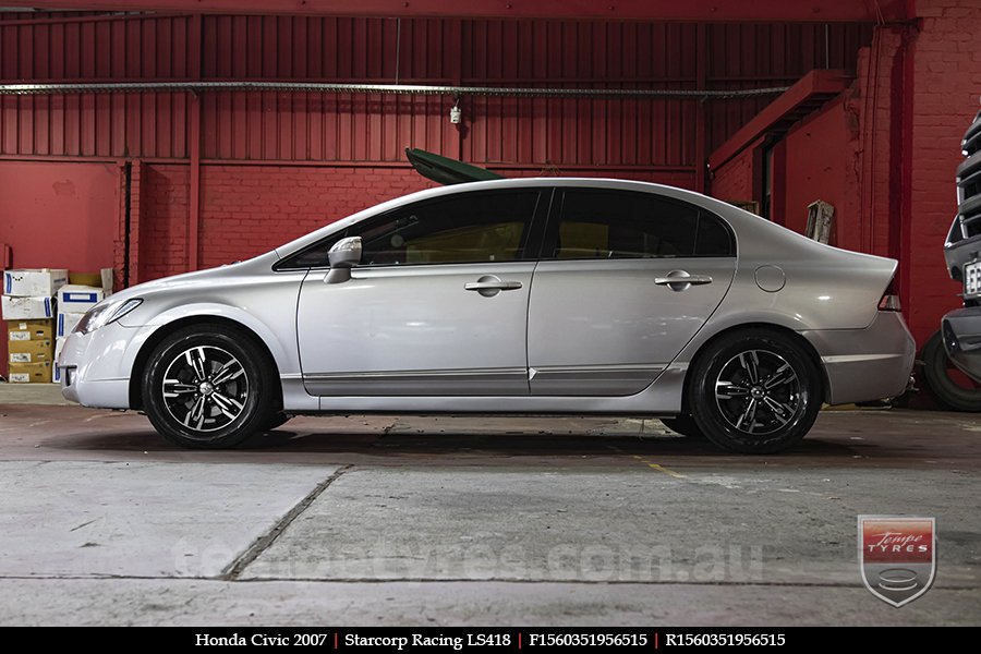 15x6.0 Starcorp Racing LS418 on HONDA CIVIC