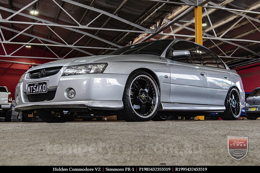 19x8.5 19x9.5 Simmons FR-1 Gloss Black on HOLDEN COMMODORE VZ