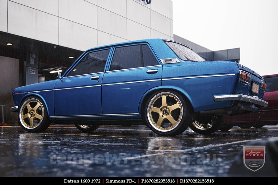 18x7.0 18x8.5 Simmons FR-1 Gold on Nissan Datsun