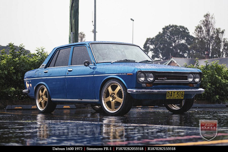 18x7.0 18x8.5 Simmons FR-1 Gold on Nissan Datsun