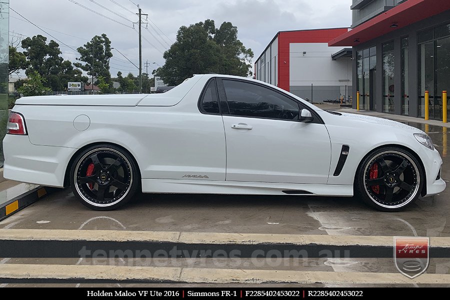 22x8.5 22x9.5 Simmons FR-1 Gloss Black Mirror Lip on HOLDEN Commodore Maloo