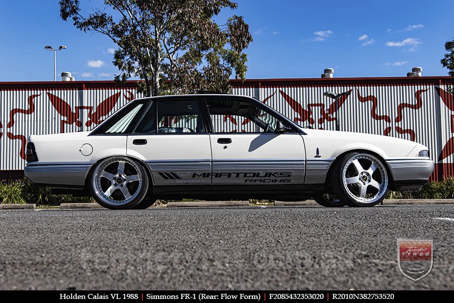 20x8.5 20x9.5 Simmons FR-1 Silver on HOLDEN CALAIS