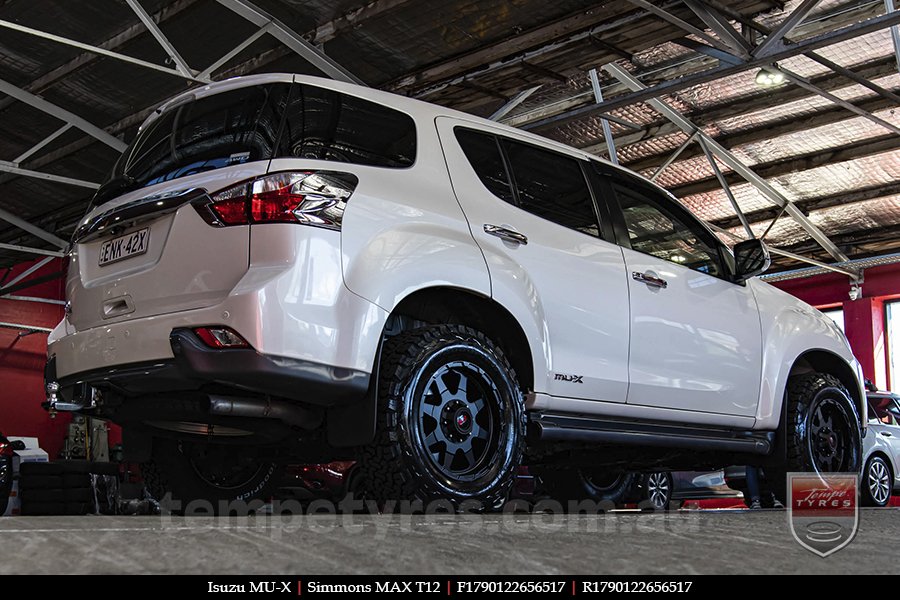 17x9.0 Simmons MAX T12 MK on ISUZU MU-X