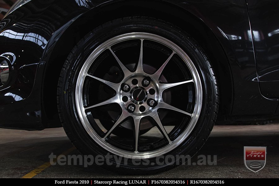 16x7.0 Starcorp Racing LUNAR on FORD FIESTA