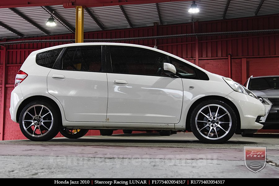 17x7.5 Starcorp Racing LUNAR on HONDA JAZZ