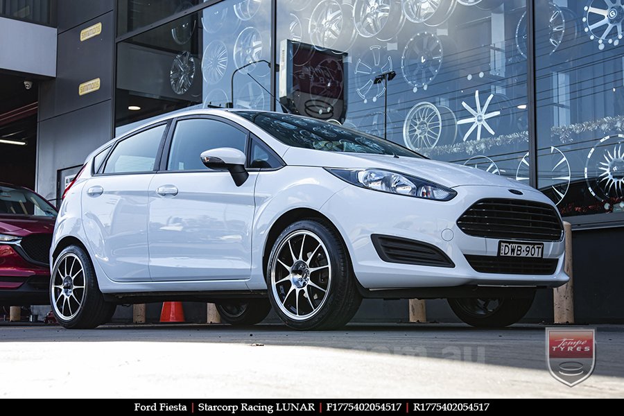 17x7.5 Starcorp Racing LUNAR on FORD FIESTA