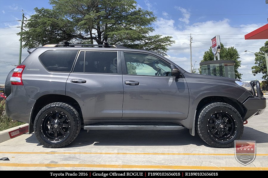 18x9.0 Grudge Offroad ROGUE on TOYOTA PRADO