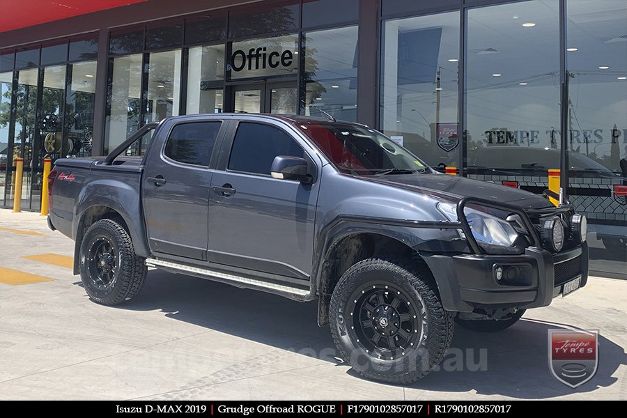 17x9.0 Grudge Offroad ROGUE on ISUZU D-MAX 