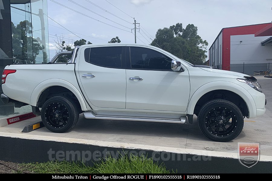 18x9.0 Grudge Offroad ROGUE on MITSUBISHI TRITON