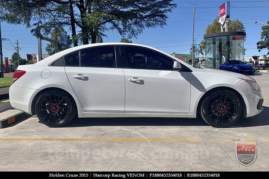 18x8.0 Starcorp Racing VENOM on HOLDEN CRUZE