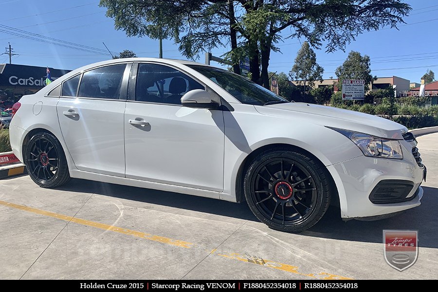 18x8.0 Starcorp Racing VENOM on HOLDEN CRUZE