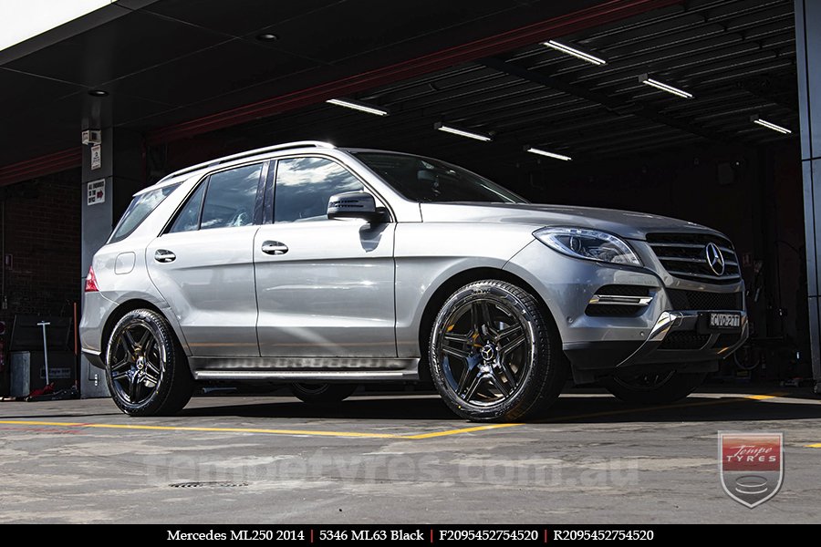 20x9.5 5346 ML63 Black on MERCEDES ML-Class