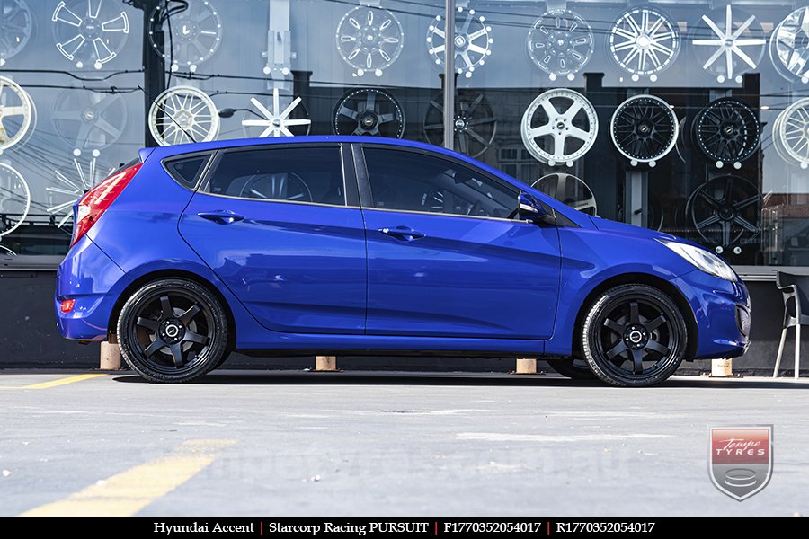 17x7.0 Starcorp Racing PURSUIT on HYUNDAI ACCENT