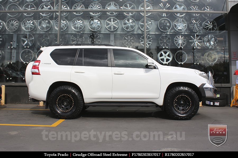 17x8.0 Grudge Offroad Steel Extreme on TOYOTA PRADO