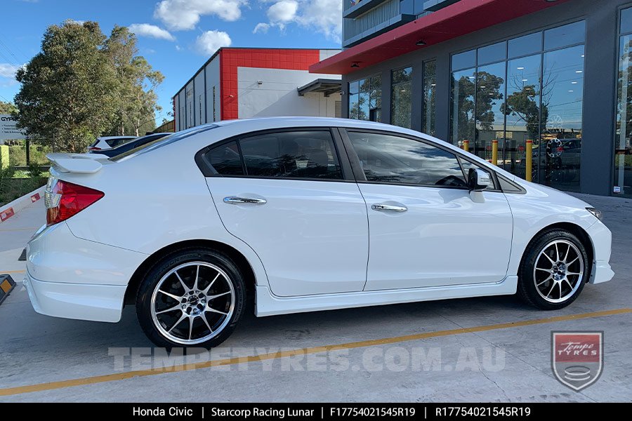 17x7.5 Starcorp Racing LUNAR on Honda Civic