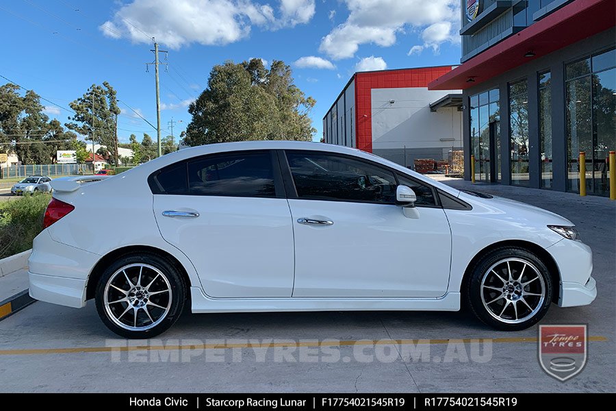 17x7.5 Starcorp Racing LUNAR on Honda Civic