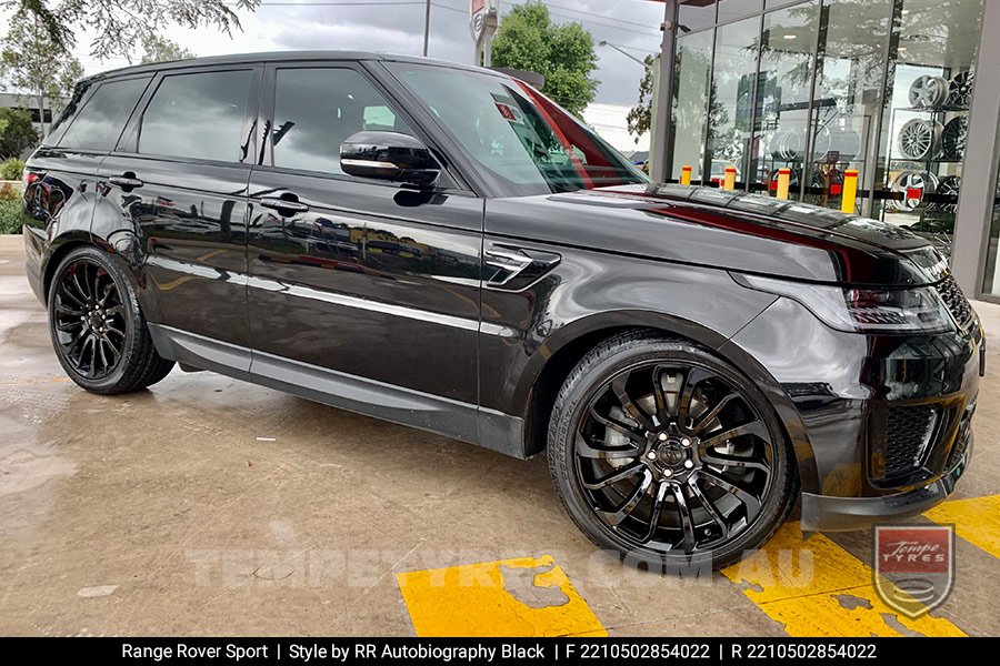 22x10 1195 Autobiography Black on Range Rover Sport