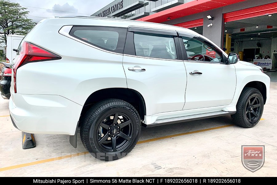 18x9.0 Simmons S6 Matte Black on Mitsubishi Pajero