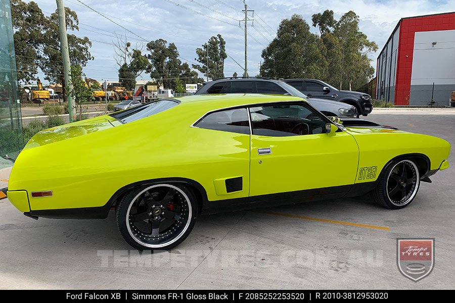 20x8.5 20x9.5 Simmons FR-1 Gloss Black on Ford Falcon