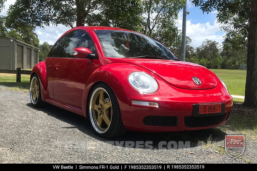 19x8.5 19x9.5 Simmons FR-1 Gold on VW Beetle