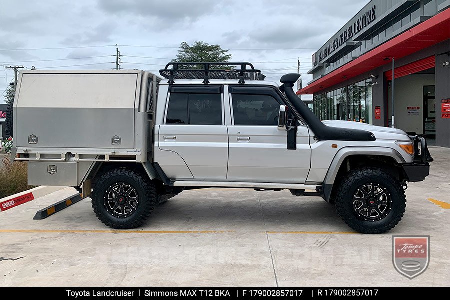 17x9.0 Simmons MAX T12 BKA on Toyota Landcruiser