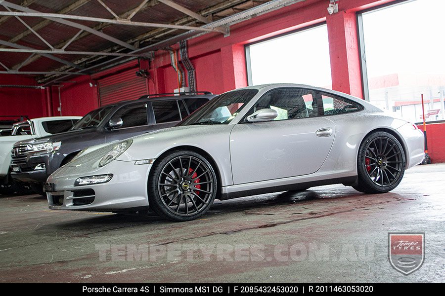 20x8.5 20x10 Simmons MS1 DG on Porsche Carrera