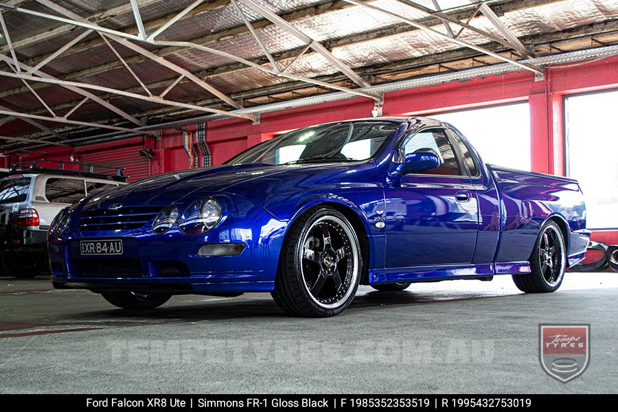 19x8.5 19x9.5 Simmons FR-1 Gloss Black on Ford Falcon