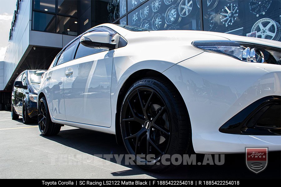 18x8.5 SC Racing LS2122 Matte Black on Toyota Corolla