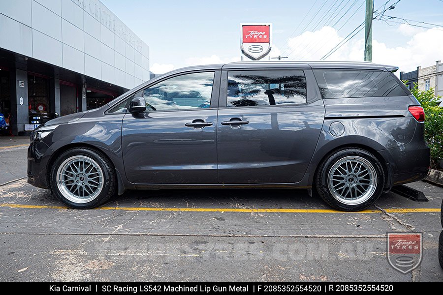 20x8.5 20x9.5 SC Racing LS542 Machined Lip Gun Metal on Kia Carnival