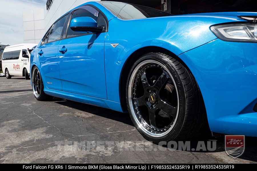 19x8.5 19x9.5 Simmons FR-1 Gloss Black on Ford Falcon