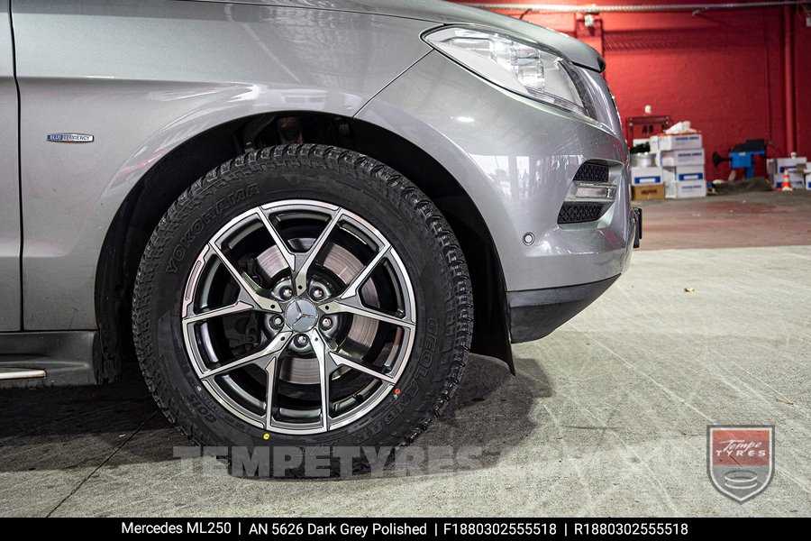 18x8.0 18x9.0 5626 MB507 Dark Grey on Mercedes ML-Class