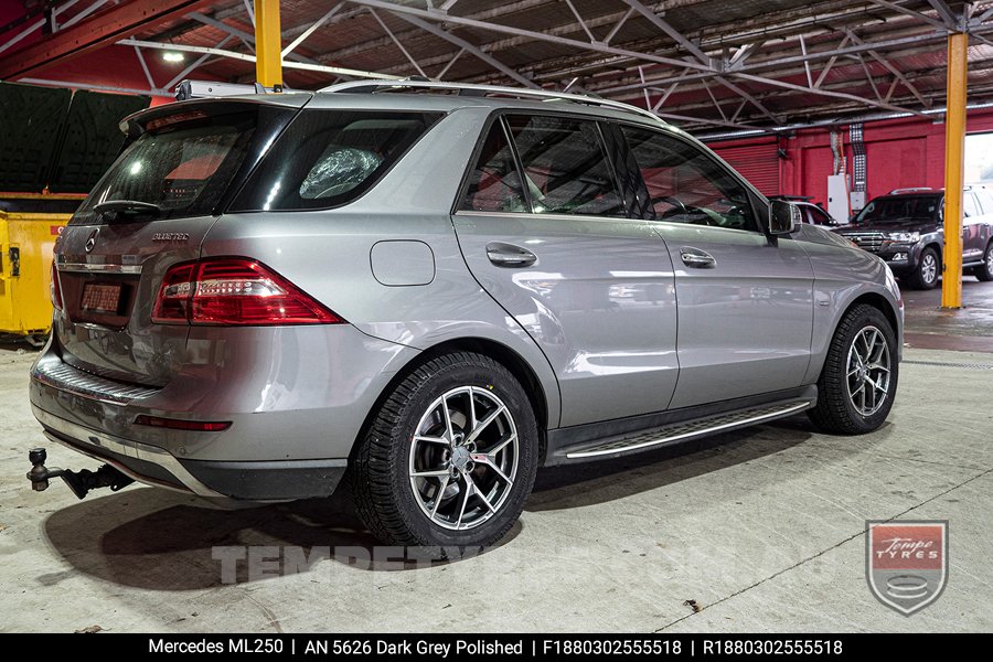 18x8.0 18x9.0 5626 MB507 Dark Grey on Mercedes ML-Class