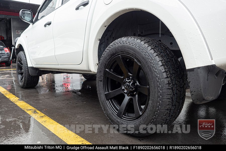 18x9.0 Grudge Offroad ASSAULT Matt Black on Mitsubishi Triton