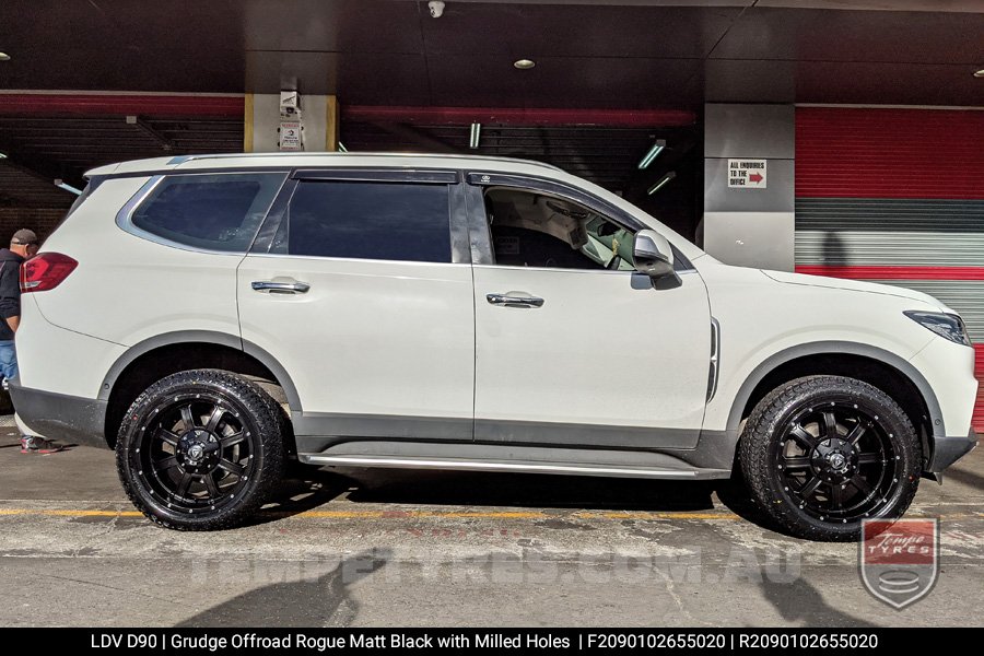 20x9.0 Grudge Offroad ROGUE on LDV D90